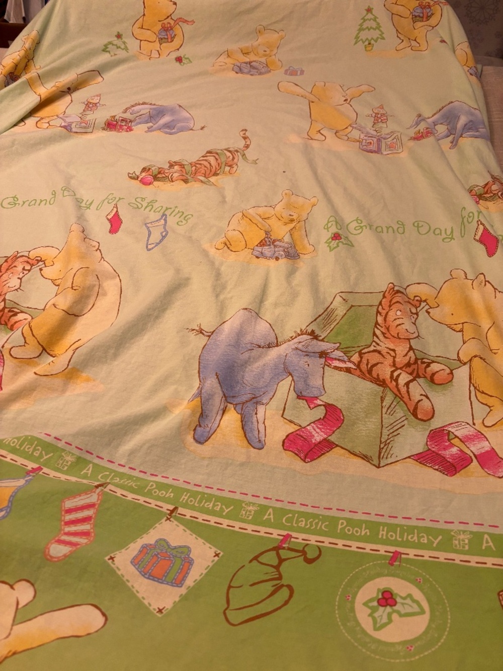 Vintage Disney Classic Pooh Holiday Twin Fitted Sheet Winnie The Pooh Christmas